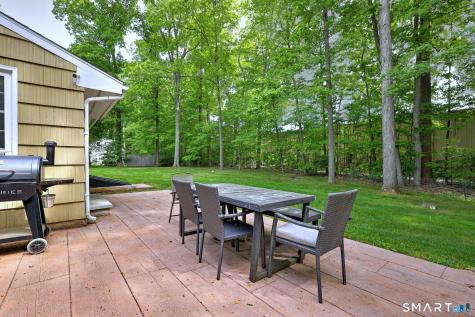 24 Hubbard Road North Branford CT 06471