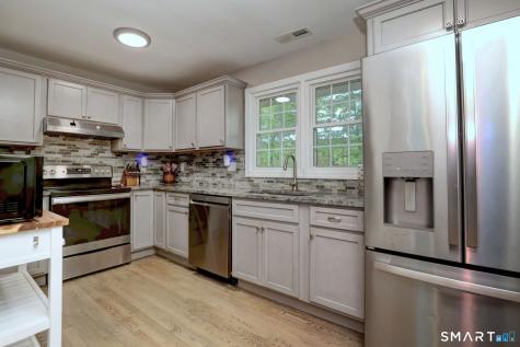24 Hubbard Road North Branford CT 06471