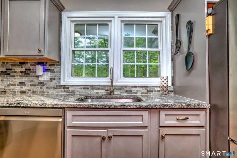 24 Hubbard Road North Branford CT 06471