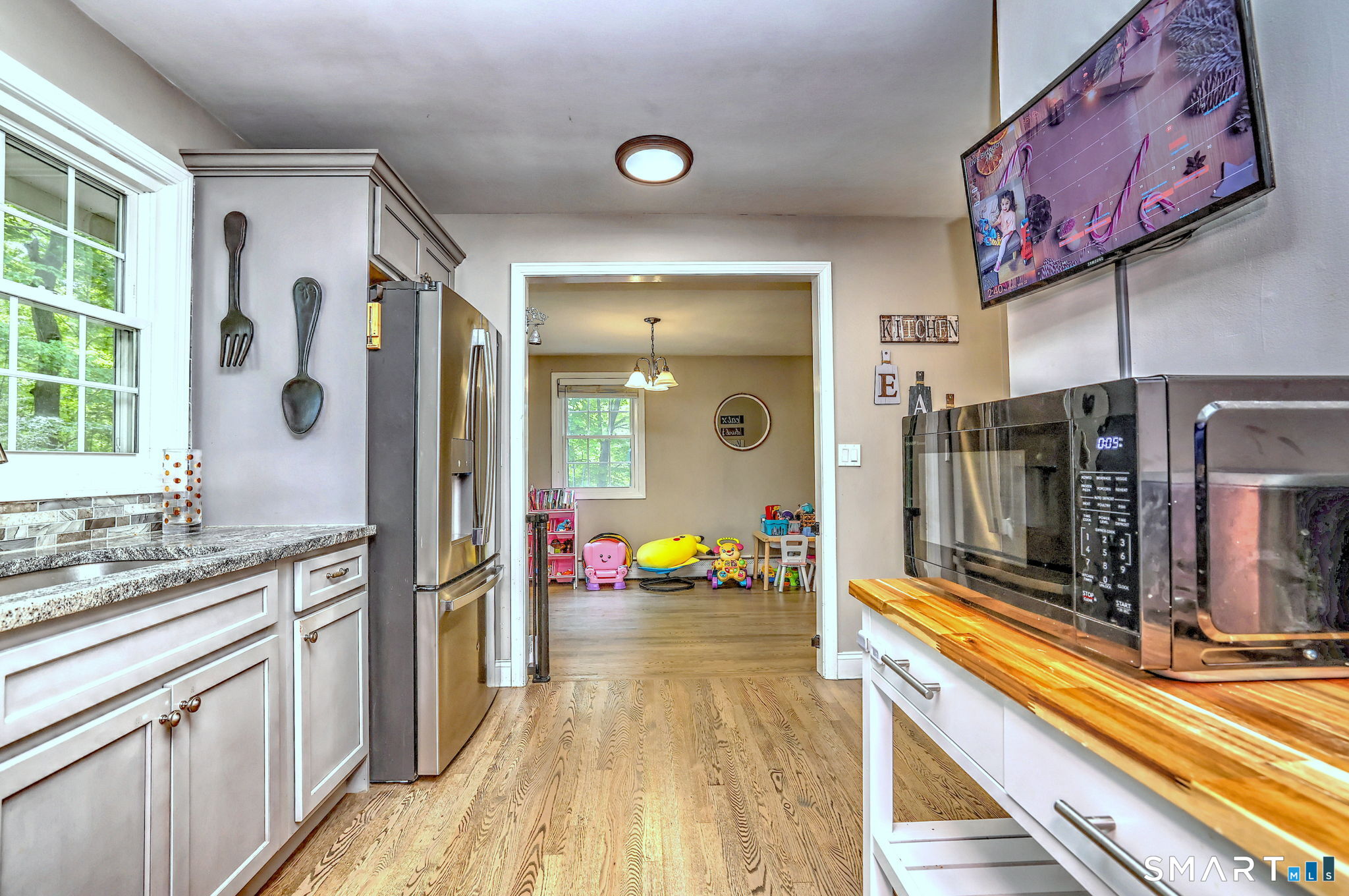 24 Hubbard Road North Branford CT 06471