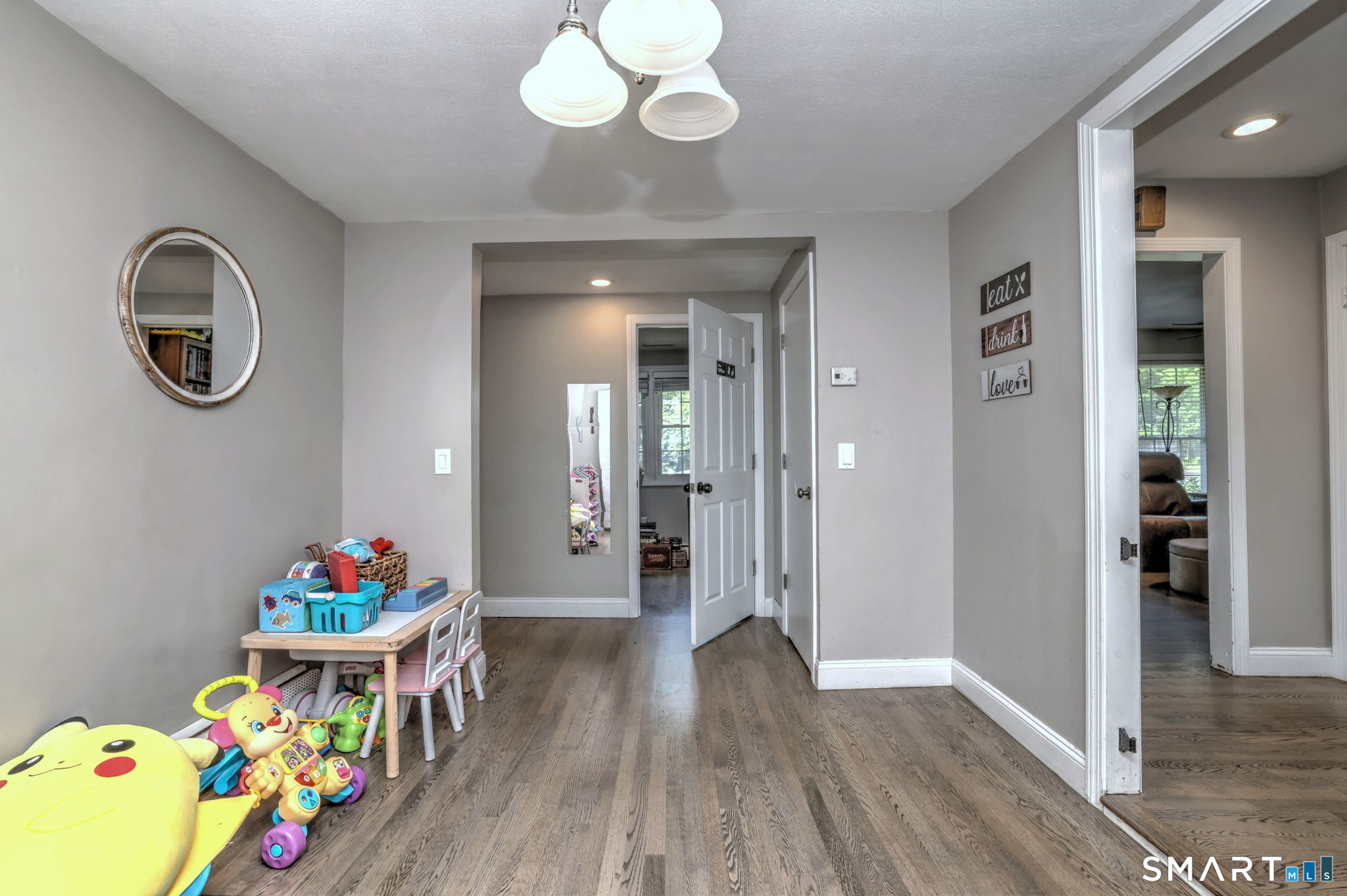 24 Hubbard Road North Branford CT 06471