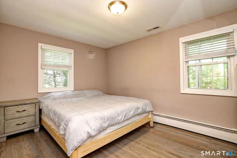 24 Hubbard Road North Branford CT 06471