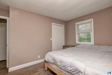 24 Hubbard Road North Branford CT 06471