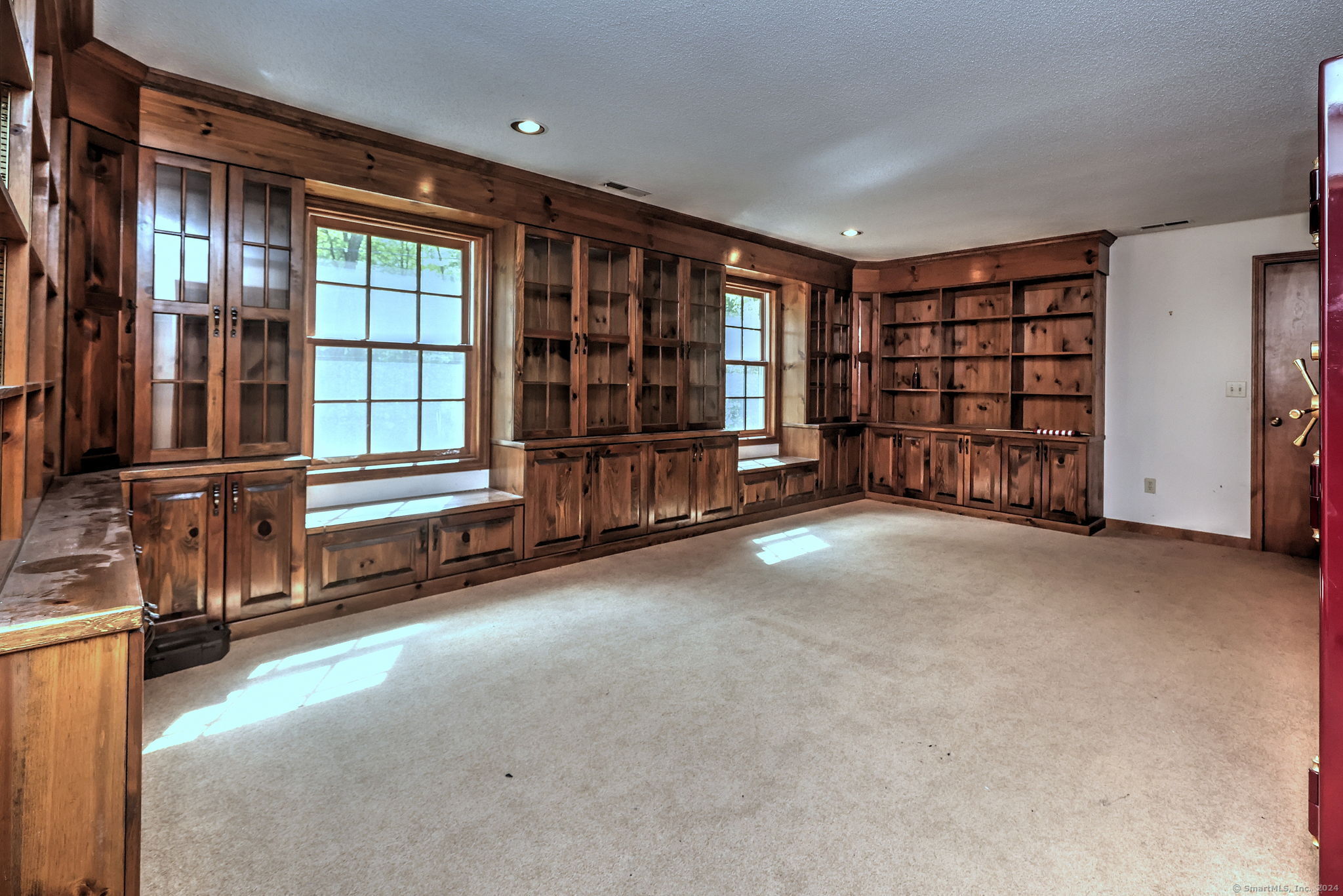 1144 Amity Road Bethany CT 06524