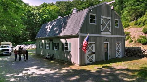 1144 Amity Road Bethany CT 06524