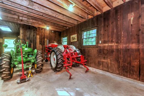 1144 Amity Road Bethany CT 06524