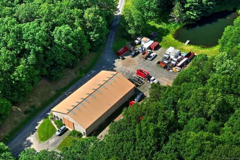 1144 Amity Road Bethany CT 06524