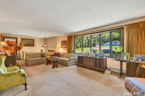 122 Fresh Meadow Drive Trumbull CT 06611