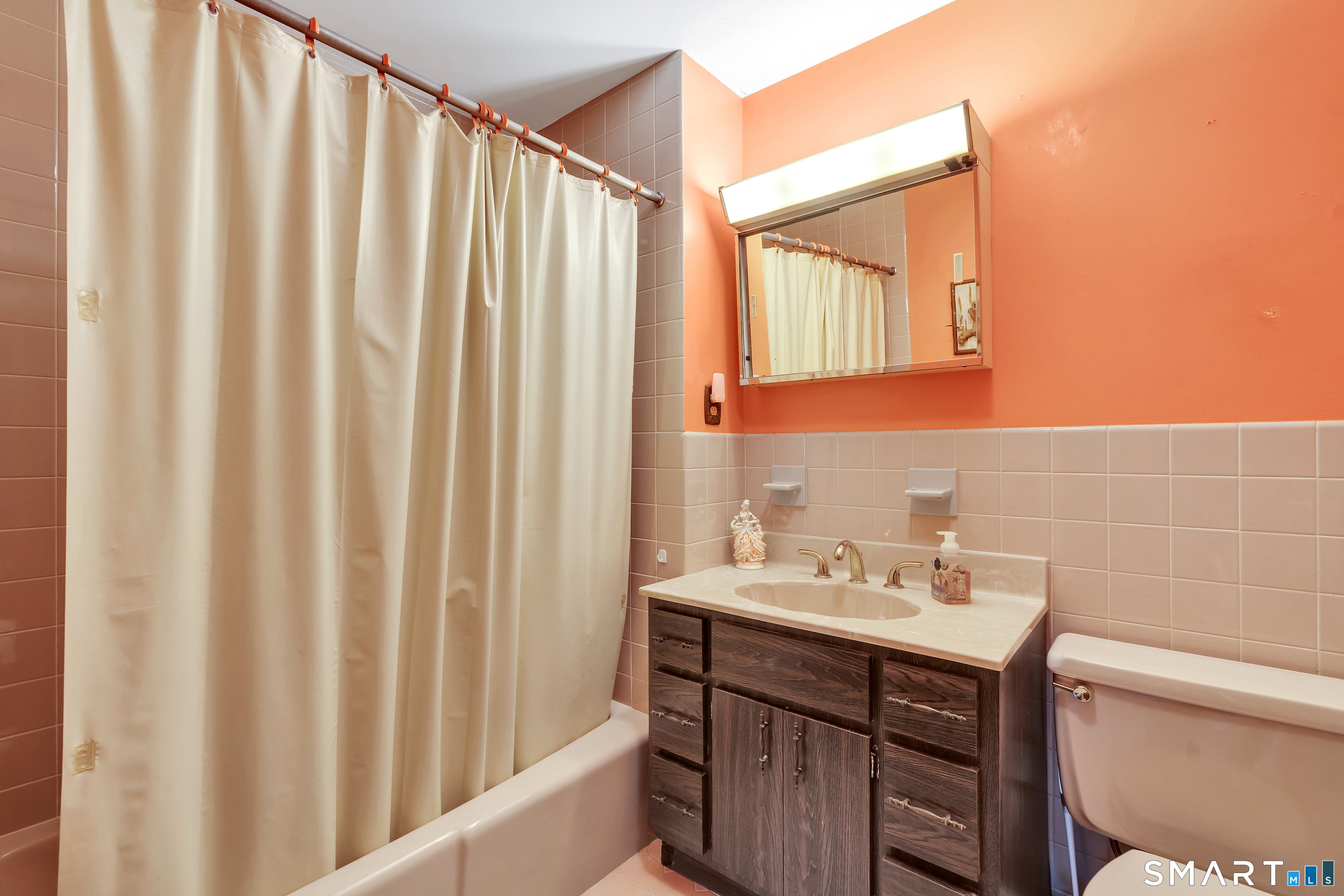 122 Fresh Meadow Drive Trumbull CT 06611