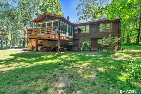 122 Fresh Meadow Drive Trumbull CT 06611