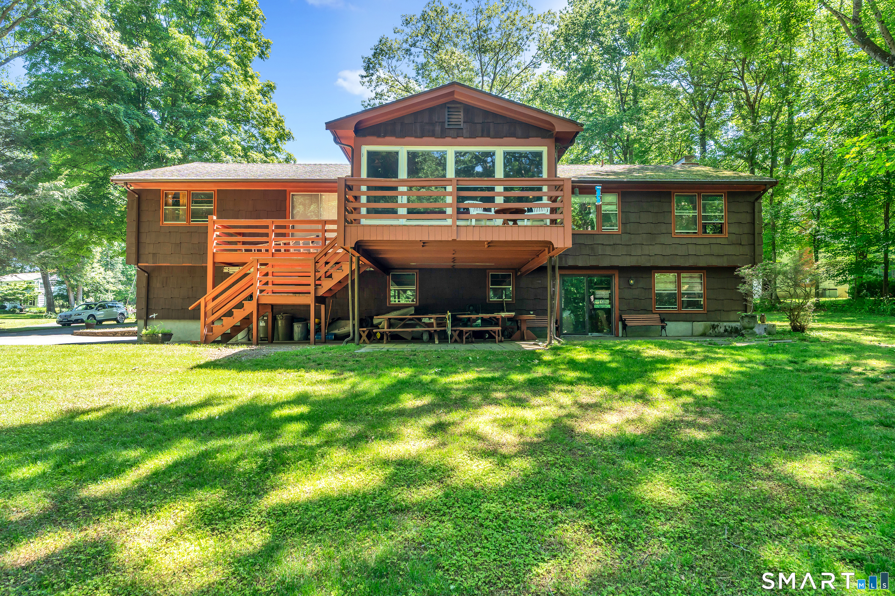 122 Fresh Meadow Drive Trumbull CT 06611