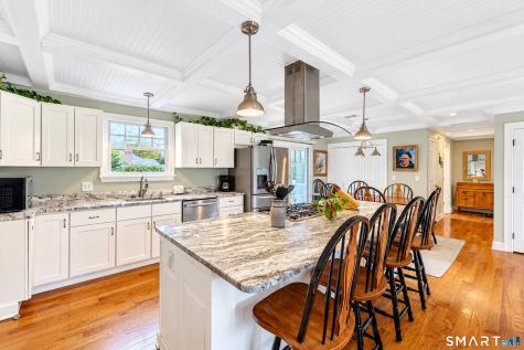 8 Montauk Avenue Stonington CT 06378