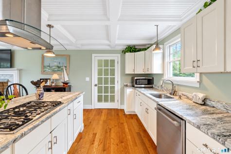 8 Montauk Avenue Stonington CT 06378