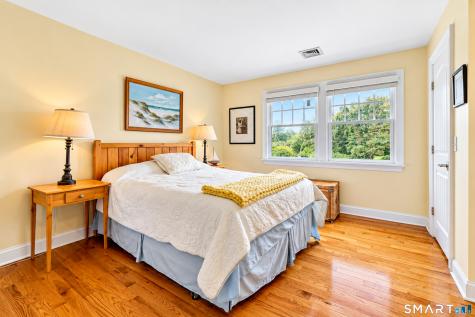 8 Montauk Avenue Stonington CT 06378