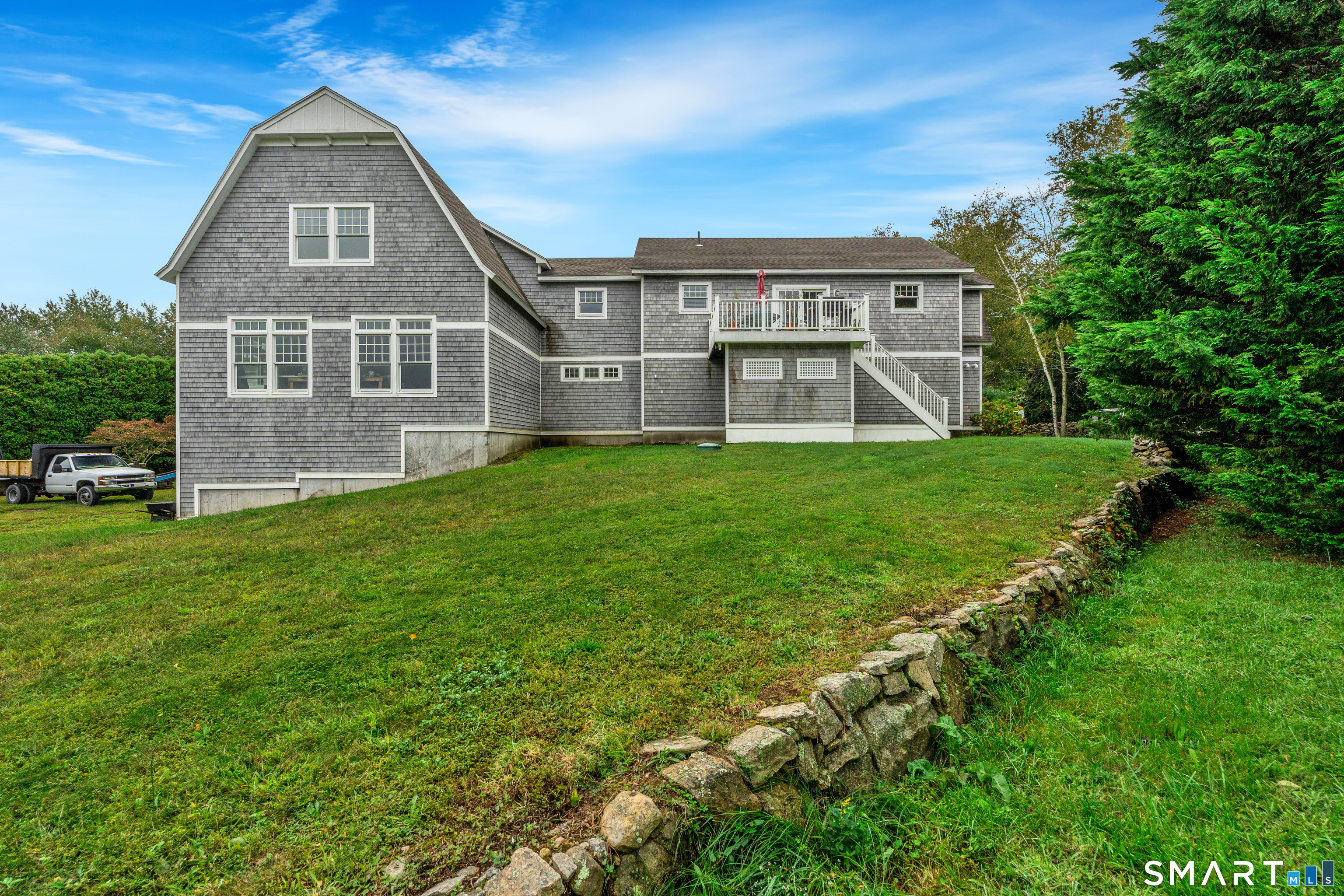 8 Montauk Avenue Stonington CT 06378