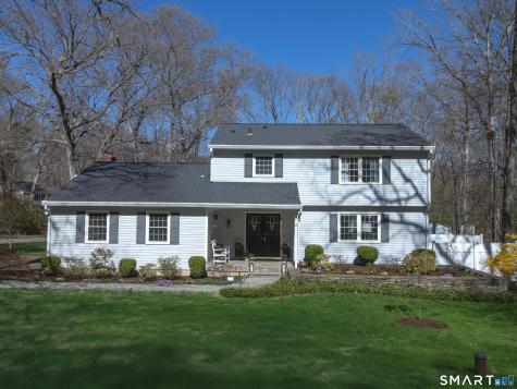 217 Stonehedge Lane Guilford CT 06437
