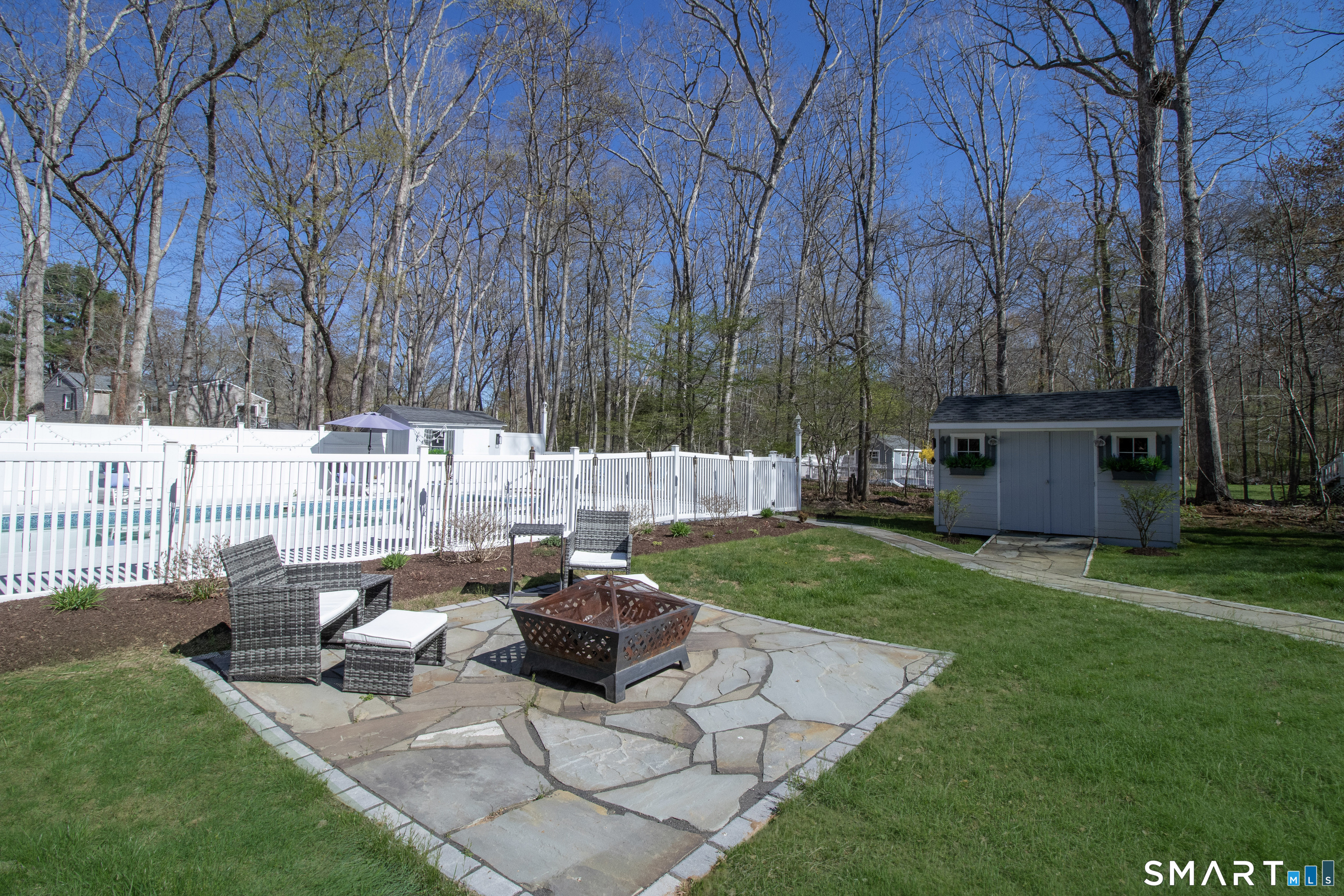 217 Stonehedge Lane Guilford CT 06437