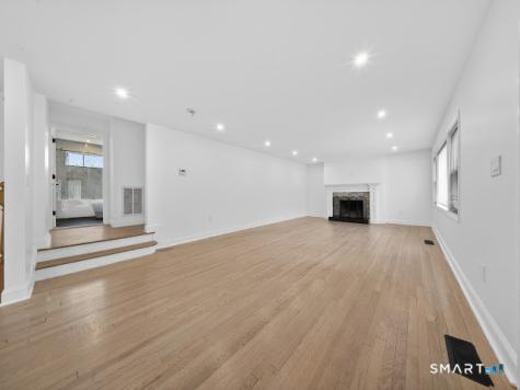 20 Oakridge Road Trumbull CT 06611