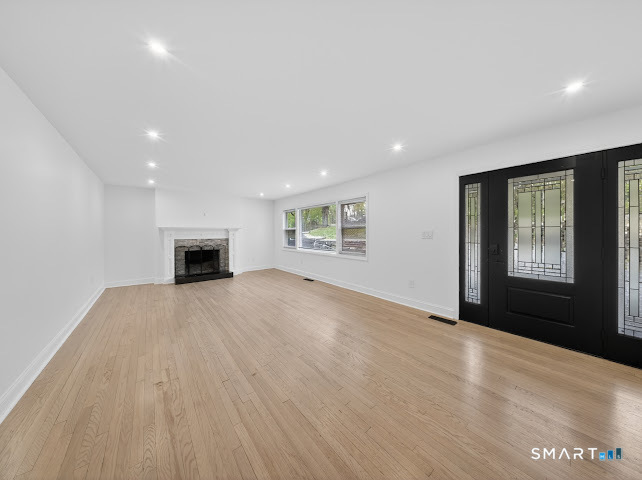 20 Oakridge Road Trumbull CT 06611