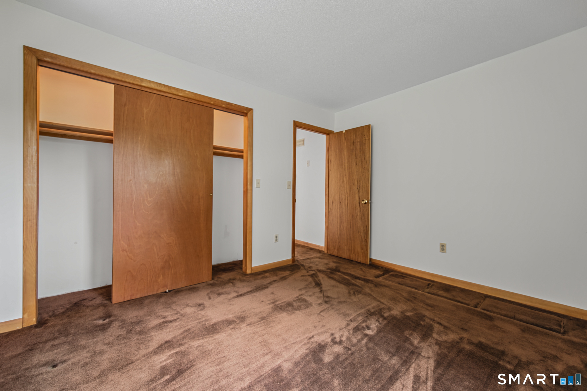 547 Simsbury Road Bloomfield CT 06002