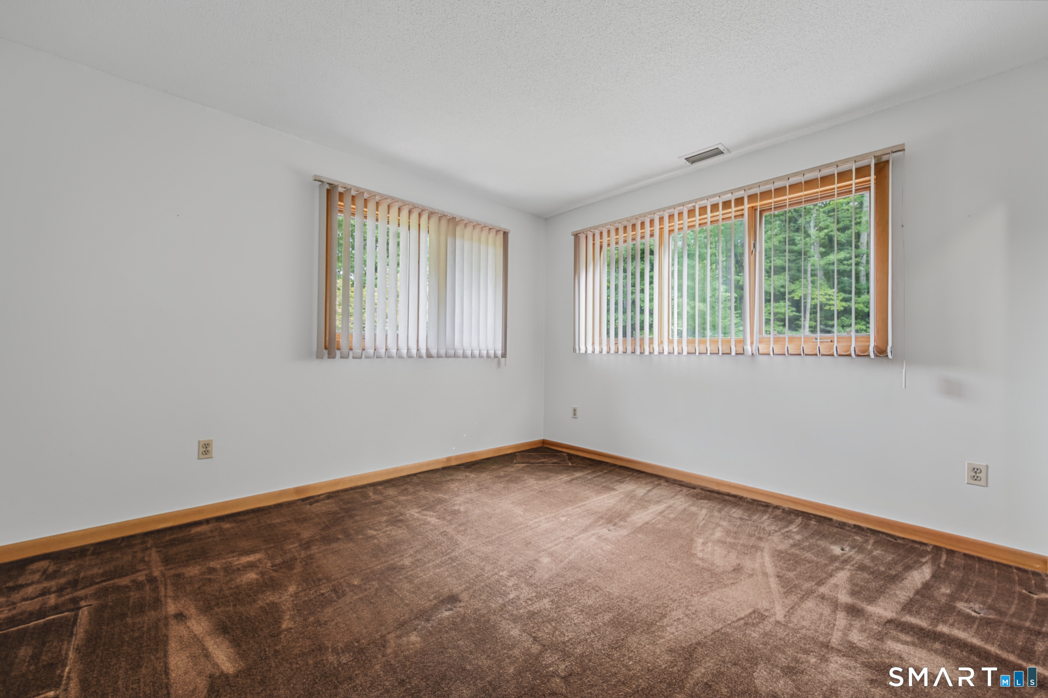 547 Simsbury Road Bloomfield CT 06002