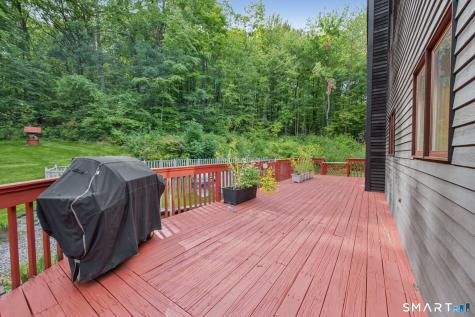 547 Simsbury Road Bloomfield CT 06002