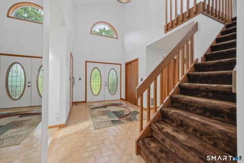 547 Simsbury Road Bloomfield CT 06002