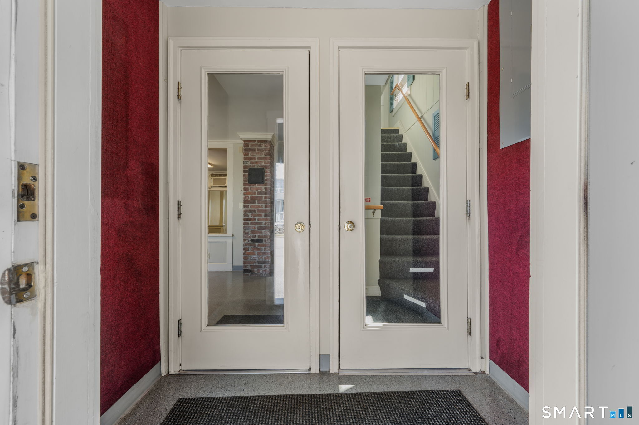 6 Hatch Street Stonington CT 06378