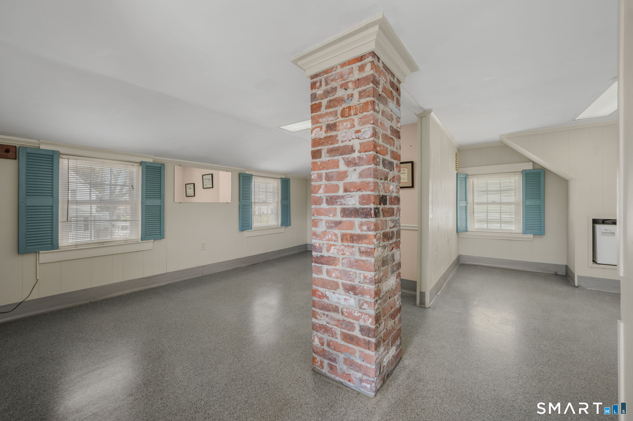 6 Hatch Street Stonington CT 06378