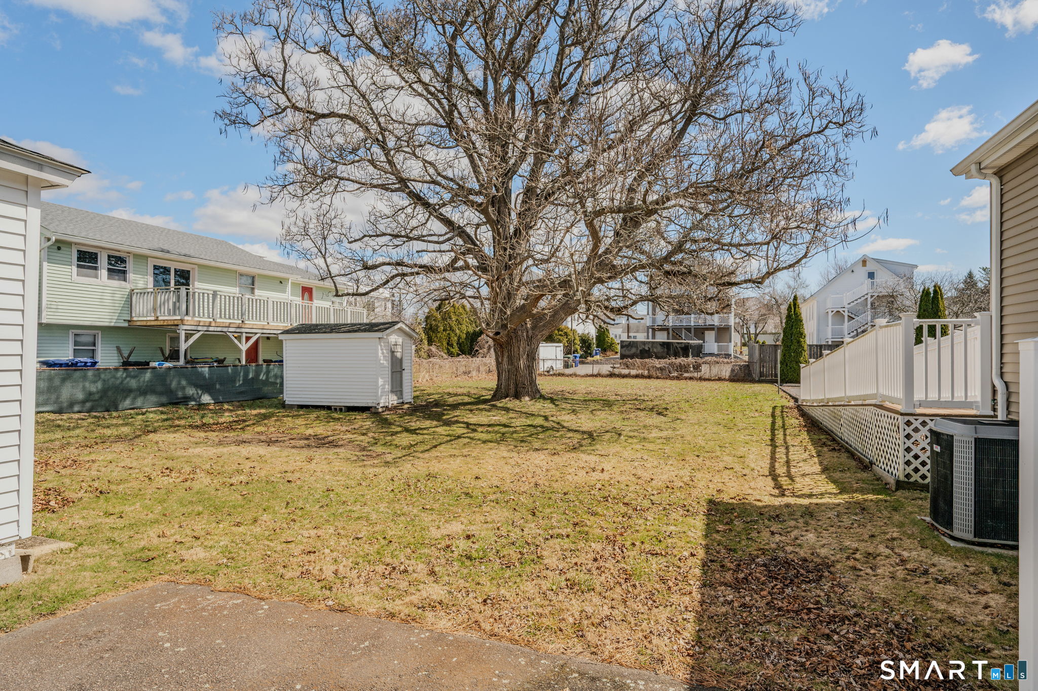 6 Hatch Street Stonington CT 06378