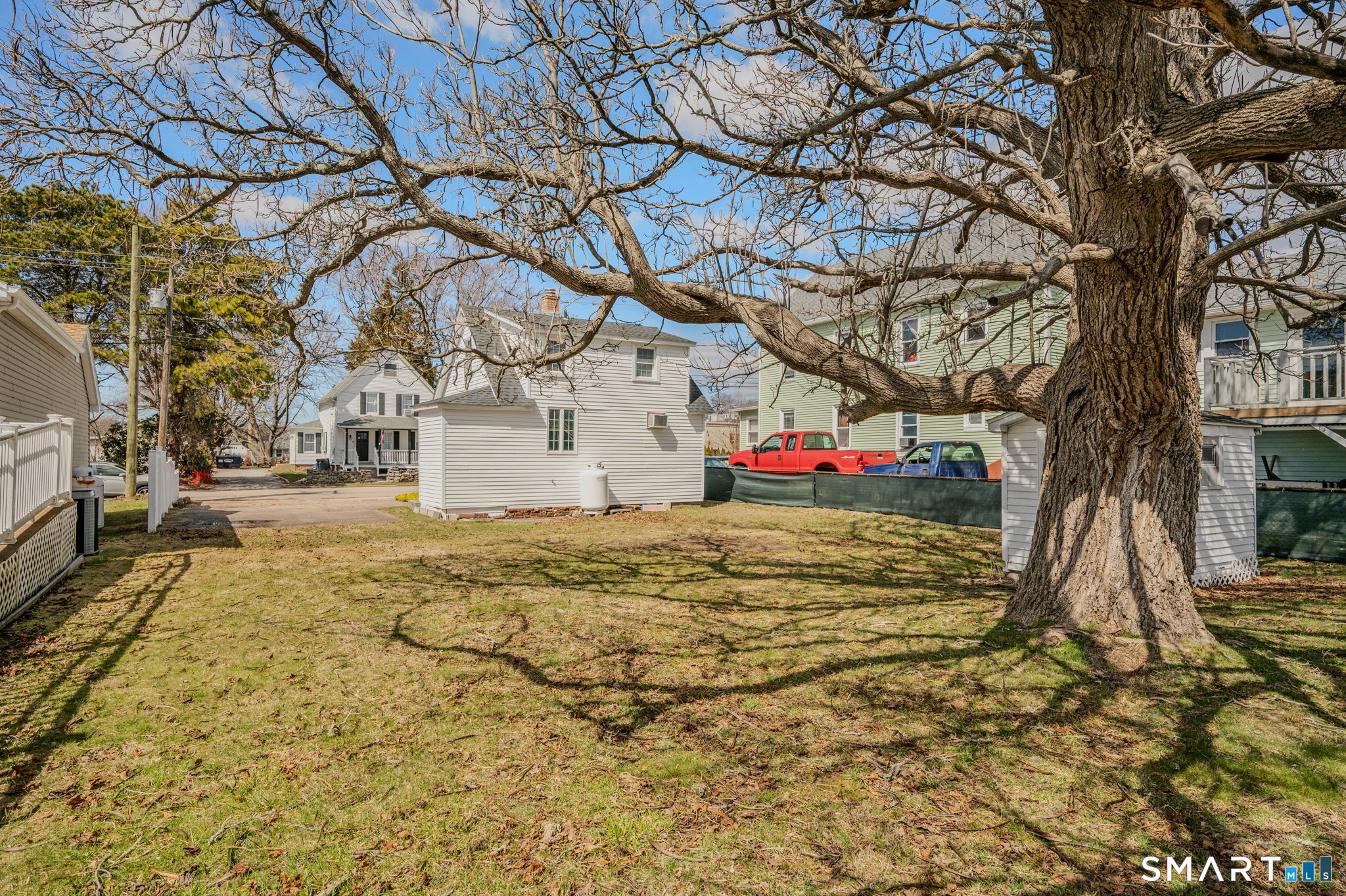 6 Hatch Street Stonington CT 06378