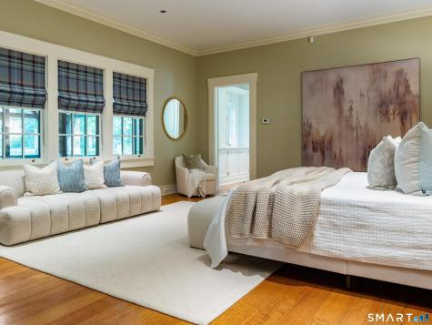 700 North Wilton Road New Canaan CT 06840