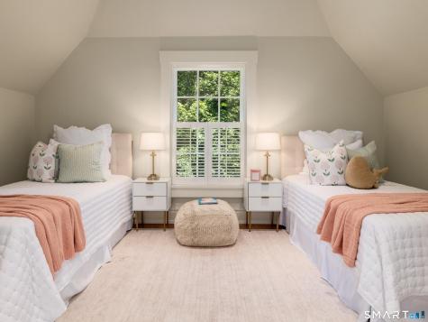 700 North Wilton Road New Canaan CT 06840
