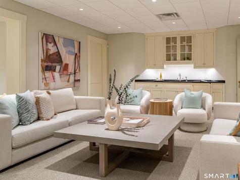 700 North Wilton Road New Canaan CT 06840