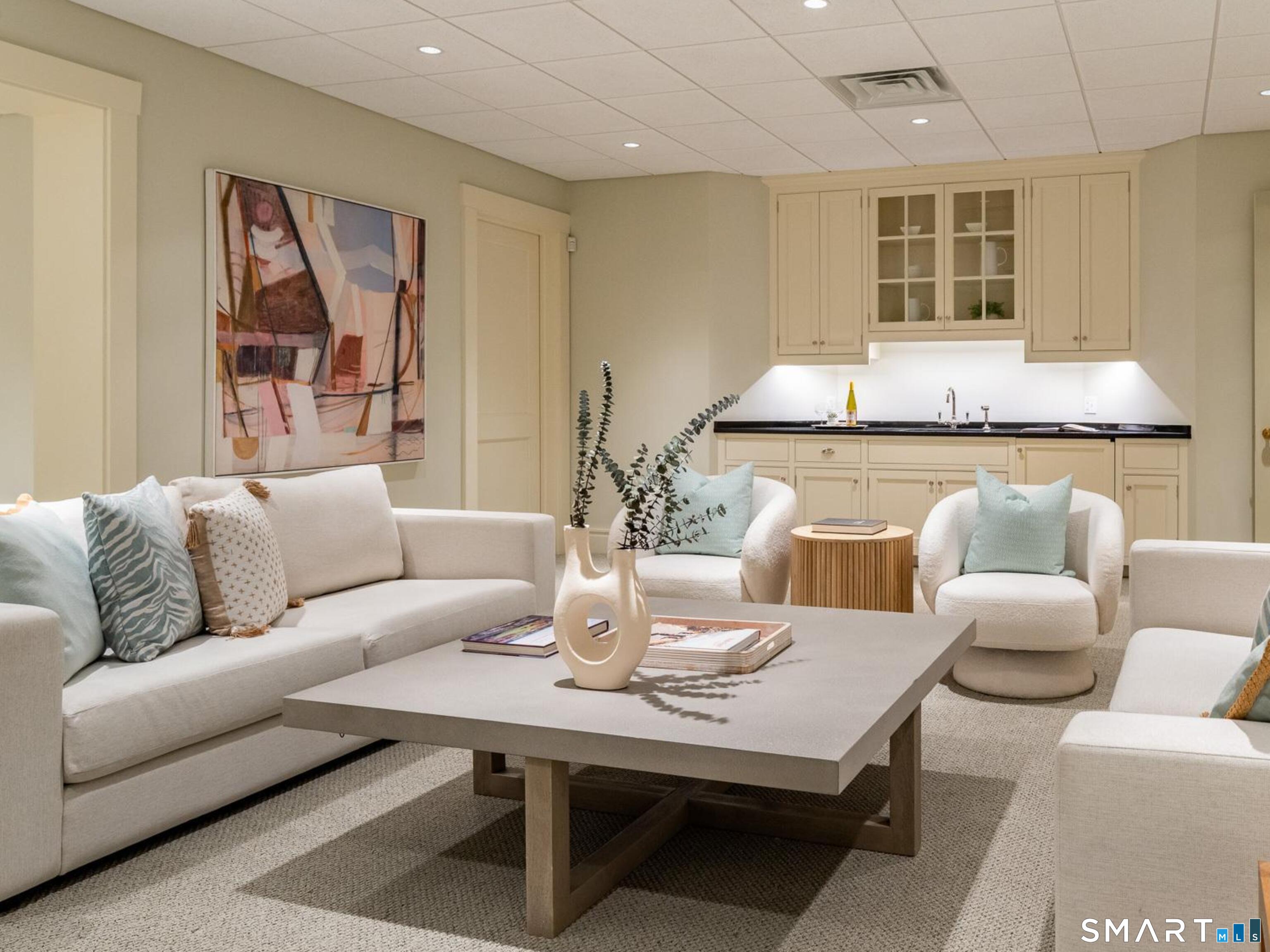 700 North Wilton Road New Canaan CT 06840