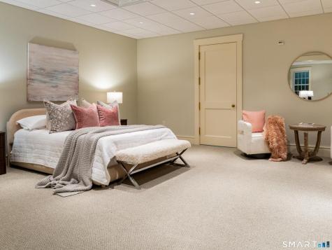 700 North Wilton Road New Canaan CT 06840