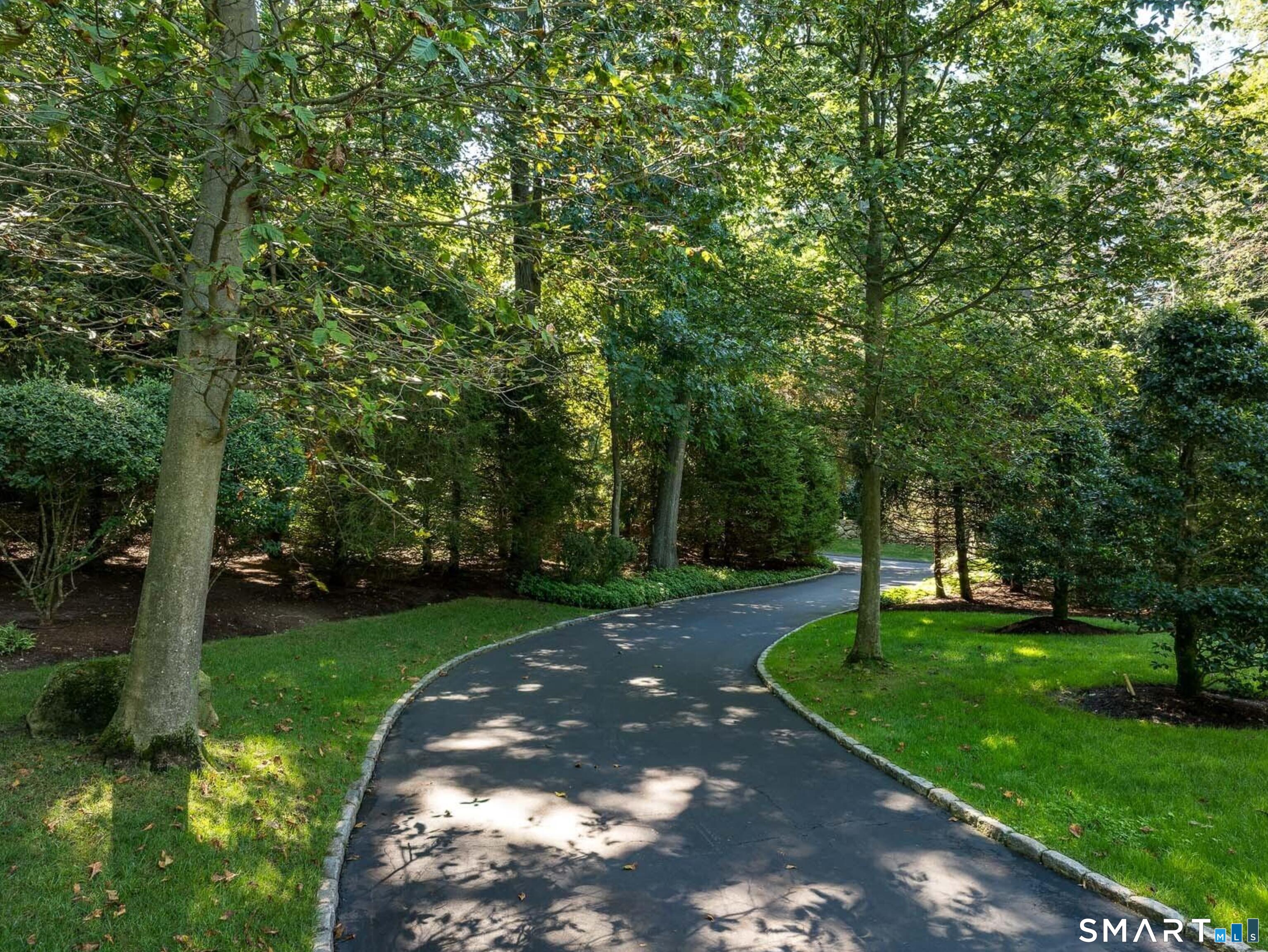 700 North Wilton Road New Canaan CT 06840