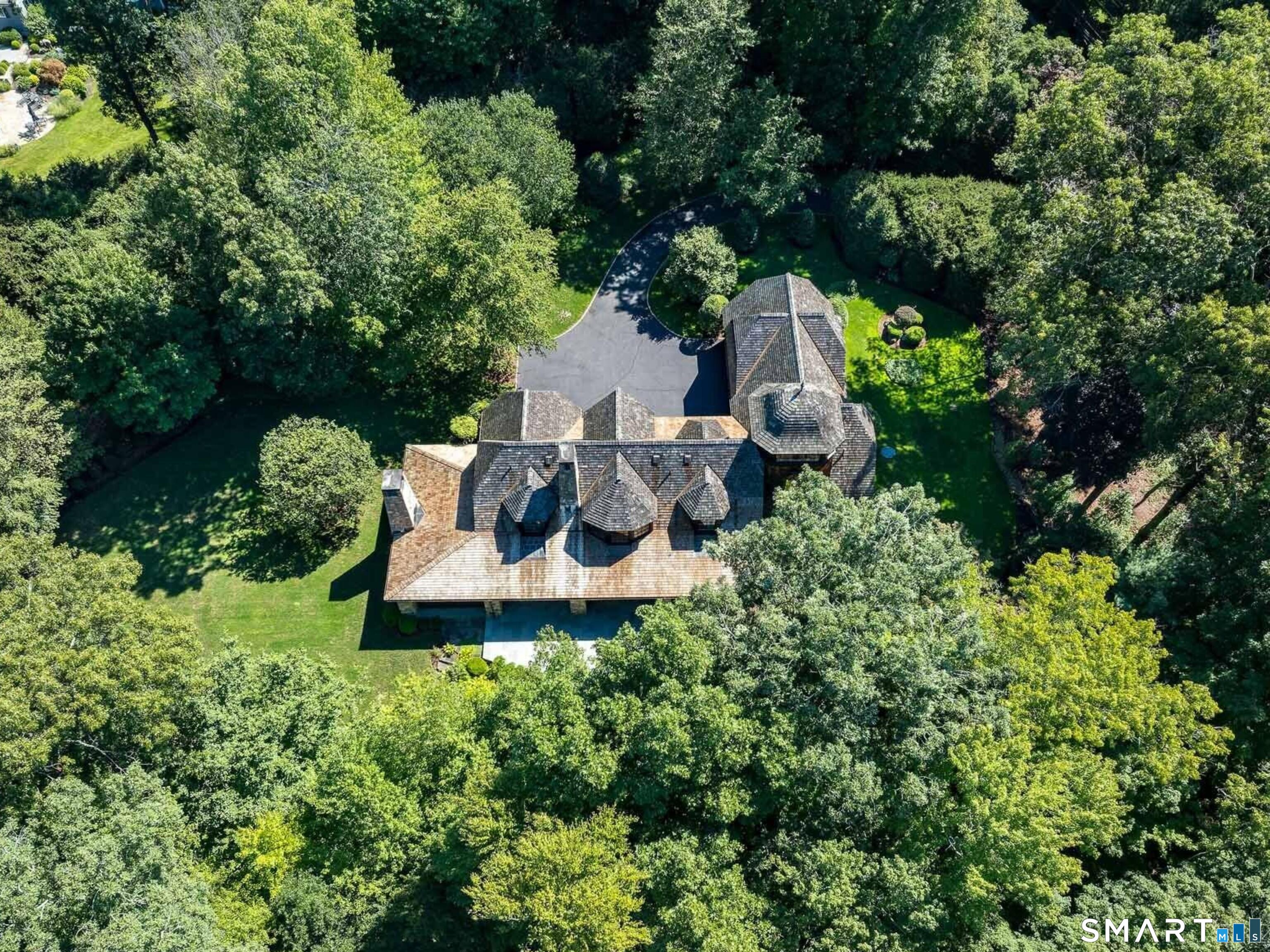 700 North Wilton Road New Canaan CT 06840