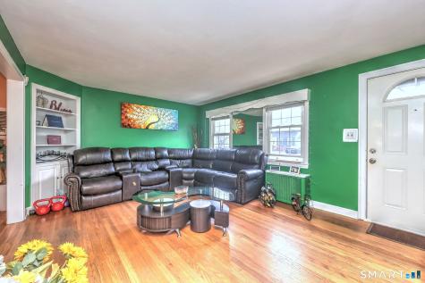 59 Hayward Road Hamden CT 06514