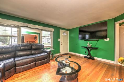 59 Hayward Road Hamden CT 06514