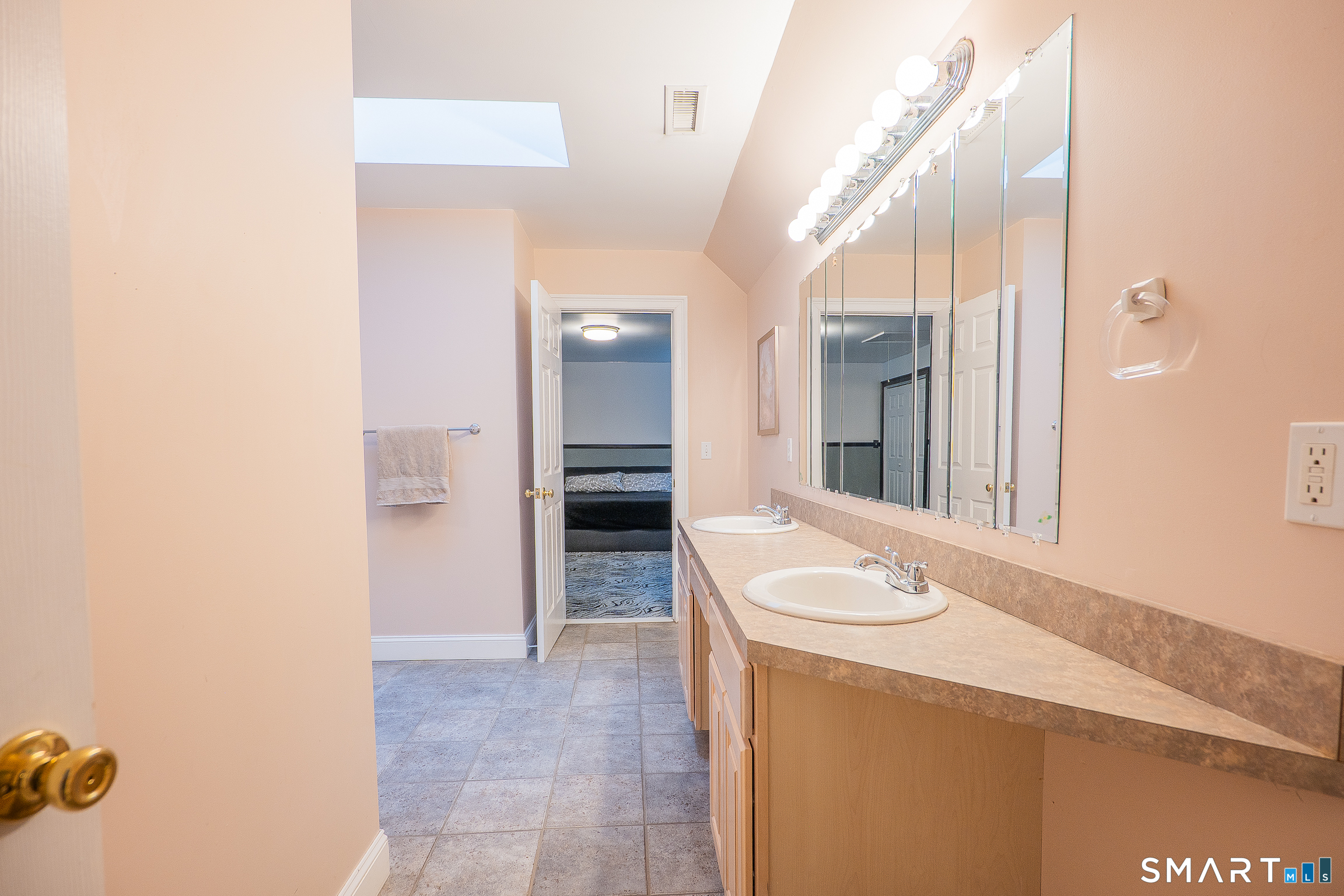 367 Cedarwood Drive Orange CT 06477