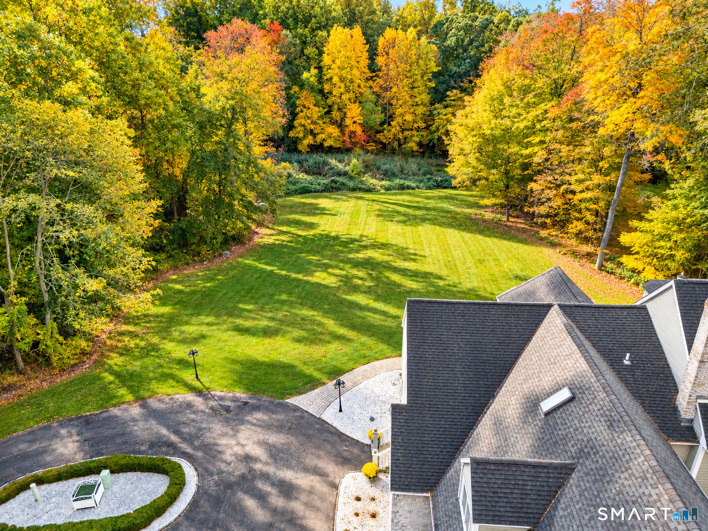 367 Cedarwood Drive Orange CT 06477