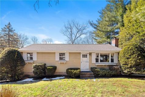 437 Jerome Avenue Burlington CT 06013