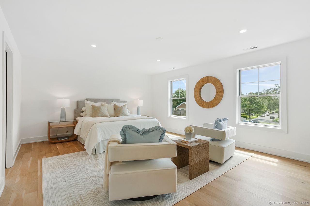 345 Reef Road Fairfield CT 06824