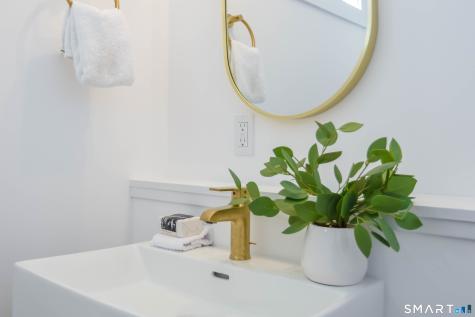 345 Reef Road Fairfield CT 06824