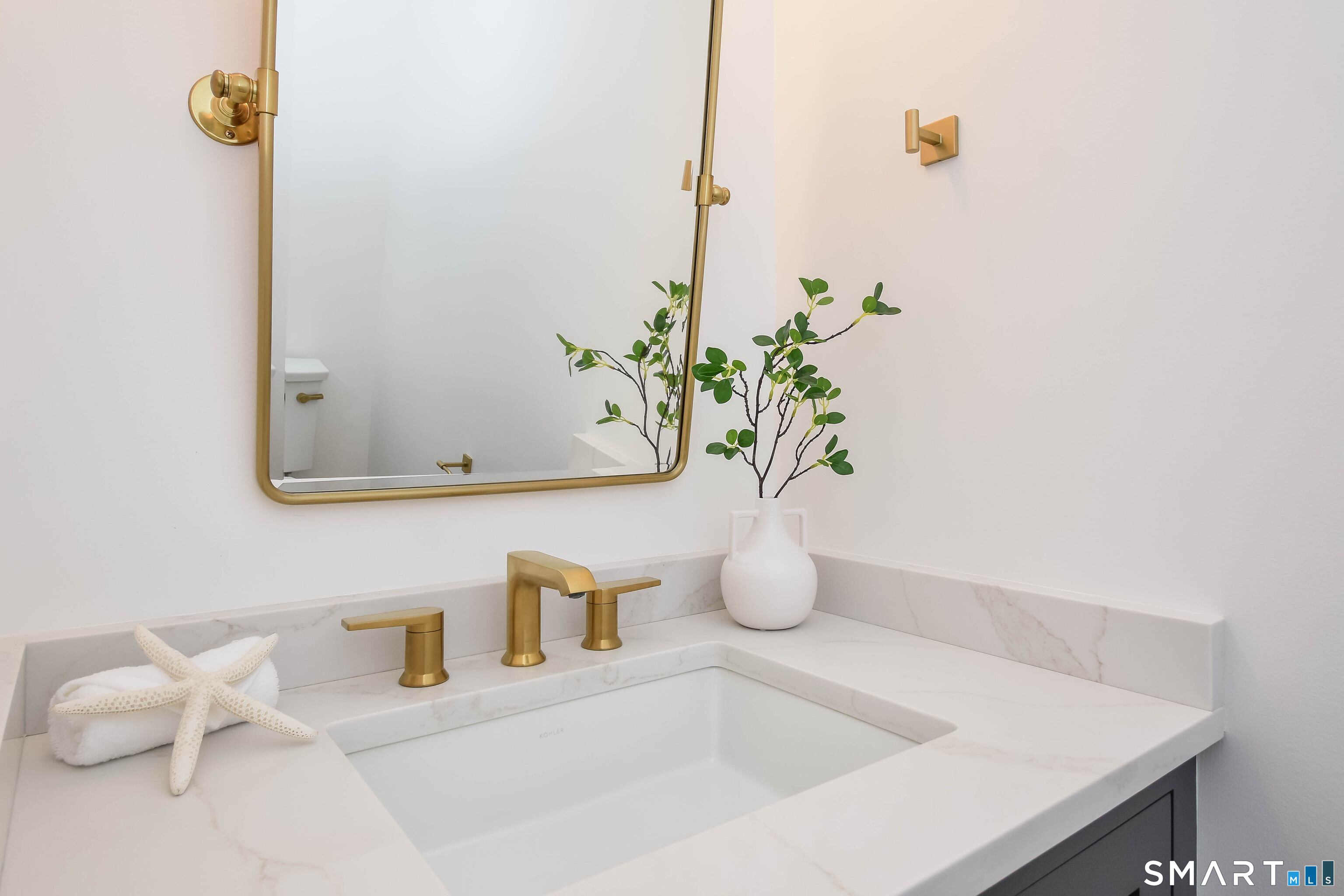 345 Reef Road Fairfield CT 06824