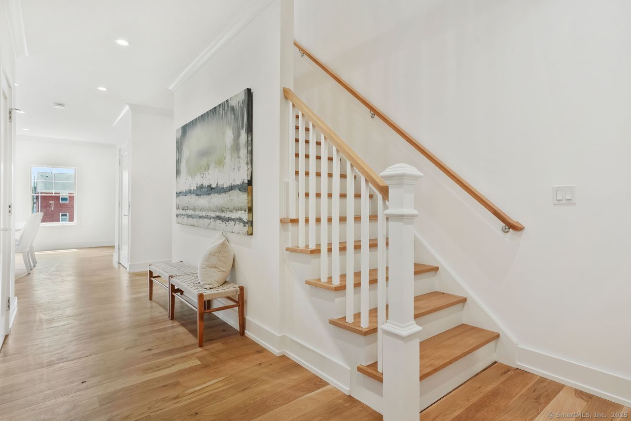 345 Reef Road Fairfield CT 06824