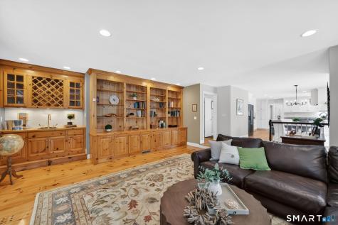 12 The Glade Simsbury CT 06070