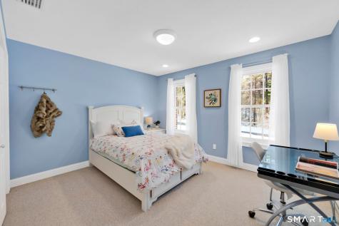 12 The Glade Simsbury CT 06070