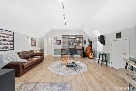 12 The Glade Simsbury CT 06070